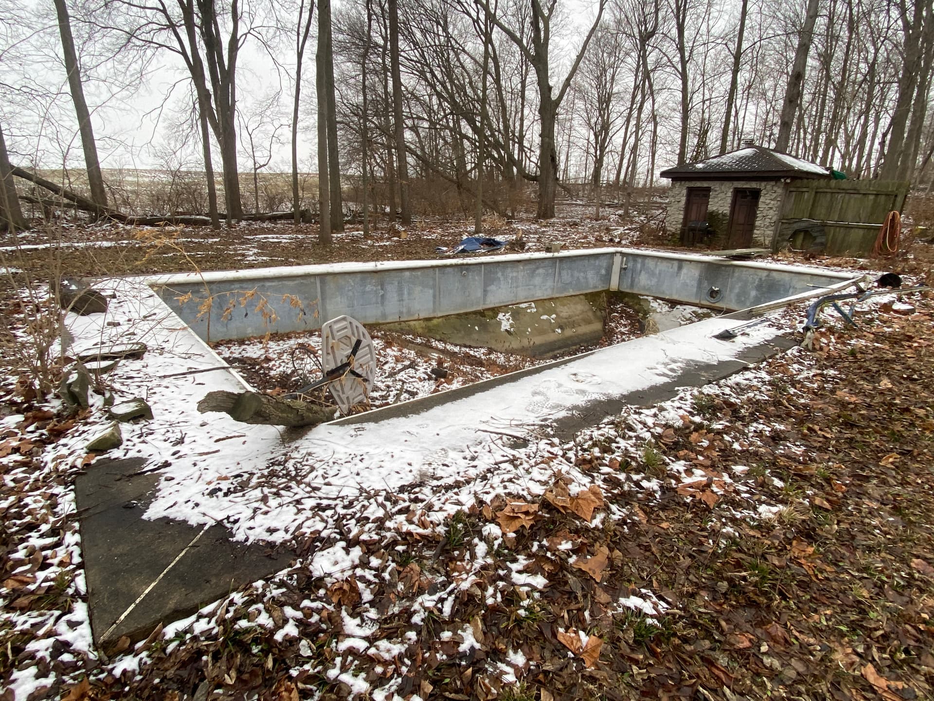 Transforming an Idle Pool into Functional Space image